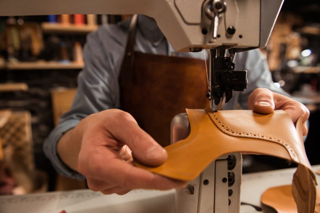 Discover where are XPETI boots made, how they’re crafted, and why they’re known for durability and affordability in the hiking world.